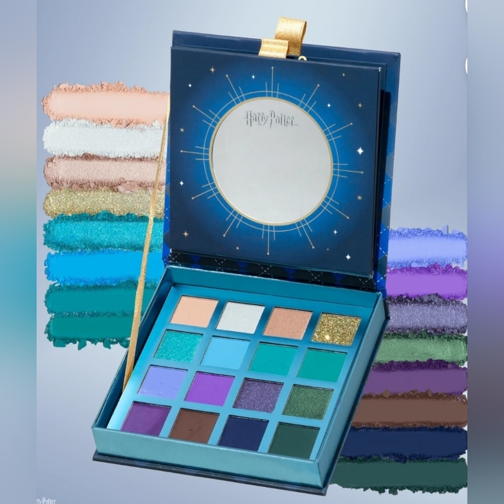 Profusion‎ Cosmetics Harry Potter Holiday Christmas at Hogwarts 16 Shade Palette